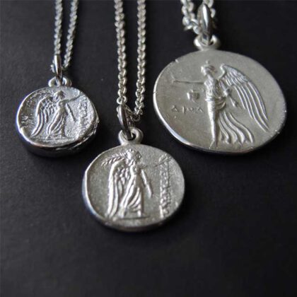 „Symbolics“  – Jewelry that tells stories